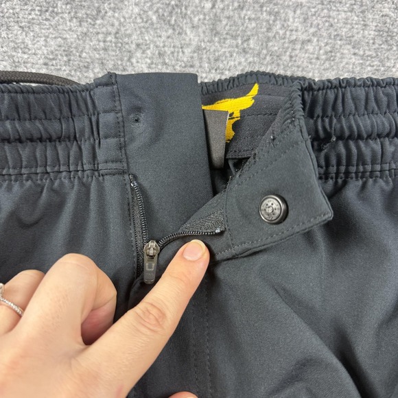 Under Armour Project Rock Pants Mens 34x30 Black Softshell Track Cargo Pockets - Picture 6 of 10